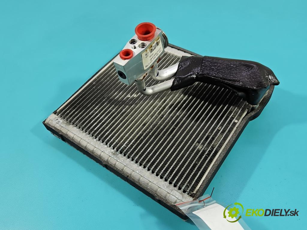 Vw Passat B8 2014- 2.0 TDI 150 HP automatic 110 kW 1968 cm3 5- radiator 5Q1820105B (Radiátor kúrenia)