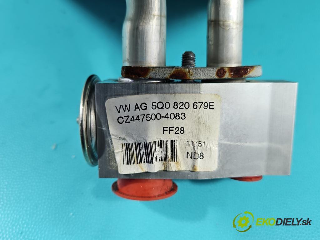Vw Passat B8 2014- 2.0 TDI 150 HP automatic 110 kW 1968 cm3 5- radiator 5Q1820105B (Radiátor kúrenia)