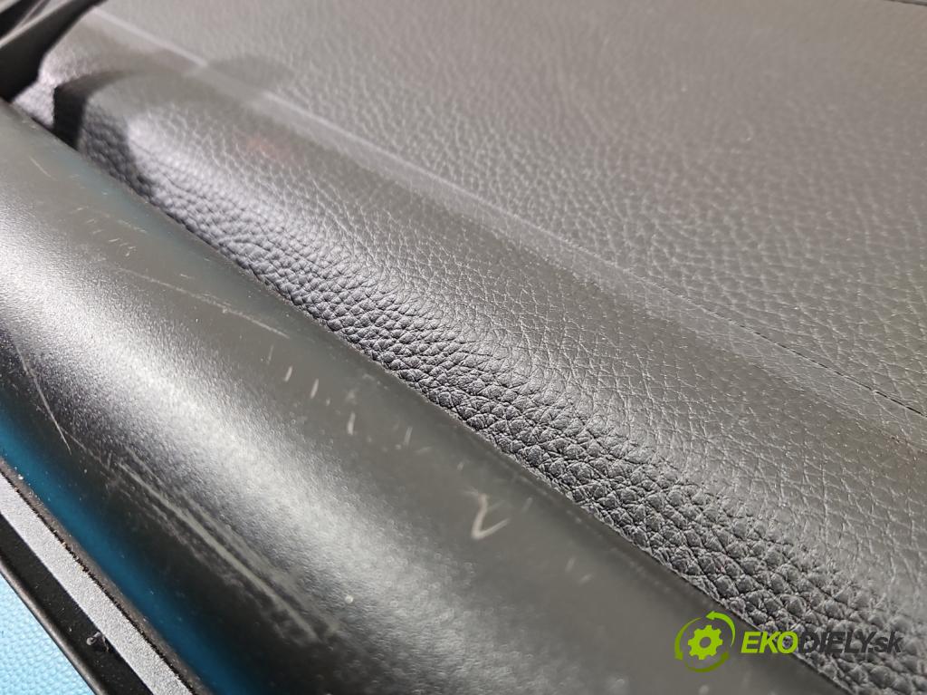 Vw Passat B8 2014 - 2.0 TDI 150 HP automatic 110 kW 1968 cm3 5- roleta 3G9867871A (Roleta kufra)