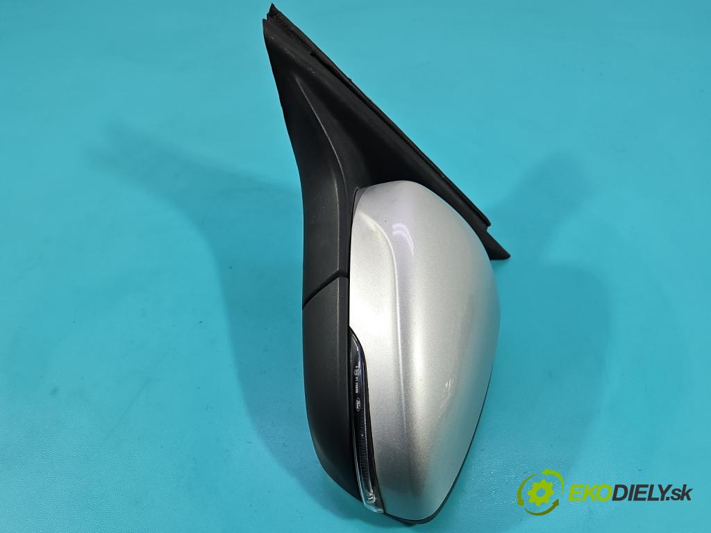 Ford Focus Mk4 2018- 1.0 ecoboost 125 HP manual 92 kW 999 cm3 5- zrkadlo ľavé  (Kľučka dverí ostatné)