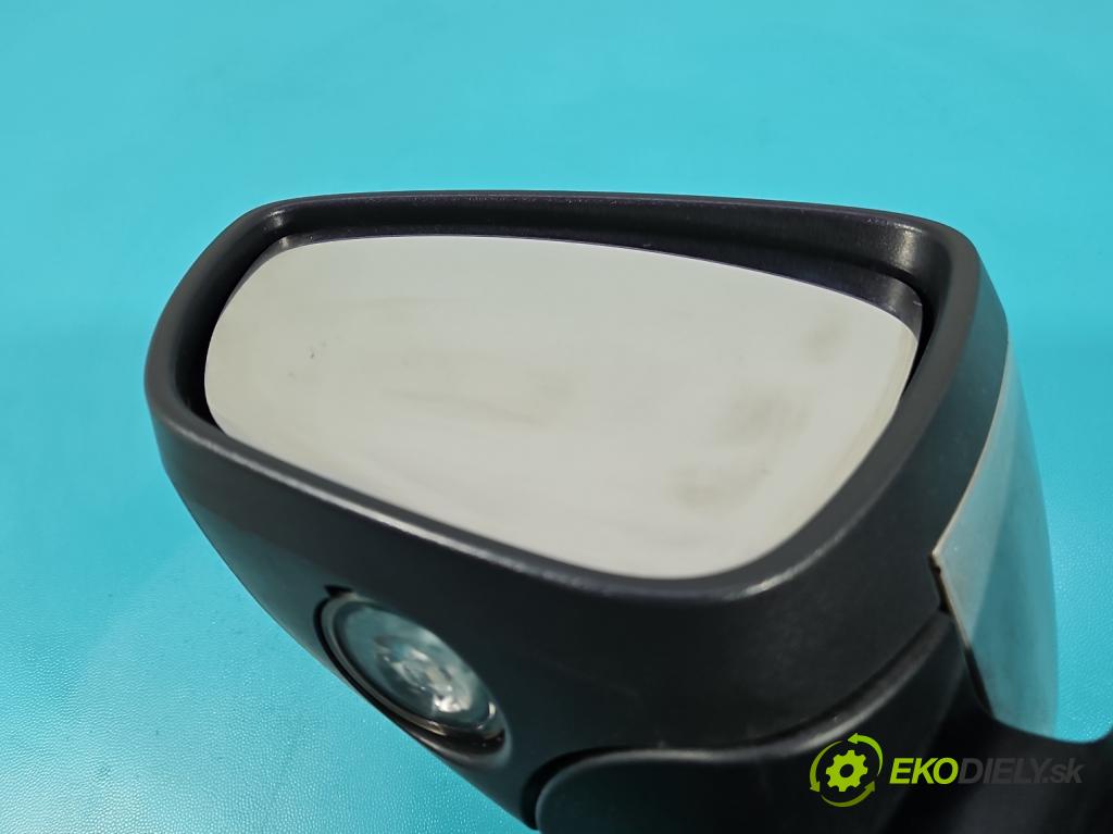 Ford Focus Mk4 2018- 1.0 ecoboost 125 HP manual 92 kW 999 cm3 5- zrkadlo ľavé  (Kľučka dverí ostatné)