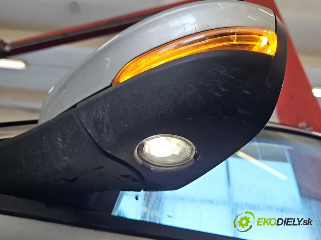 Ford Focus Mk4 2018- 1.0 ecoboost 125 HP manual 92 kW 999 cm3 5- zrkadlo ľavé  (Kľučka dverí ostatné)