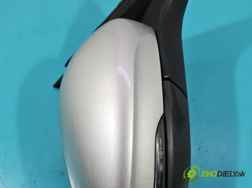 Ford Focus Mk4 2018- 1.0 ecoboost 125 HP manual 92 kW 999 cm3 5- zrkadlo pravé  (Kľučka dverí ostatné)