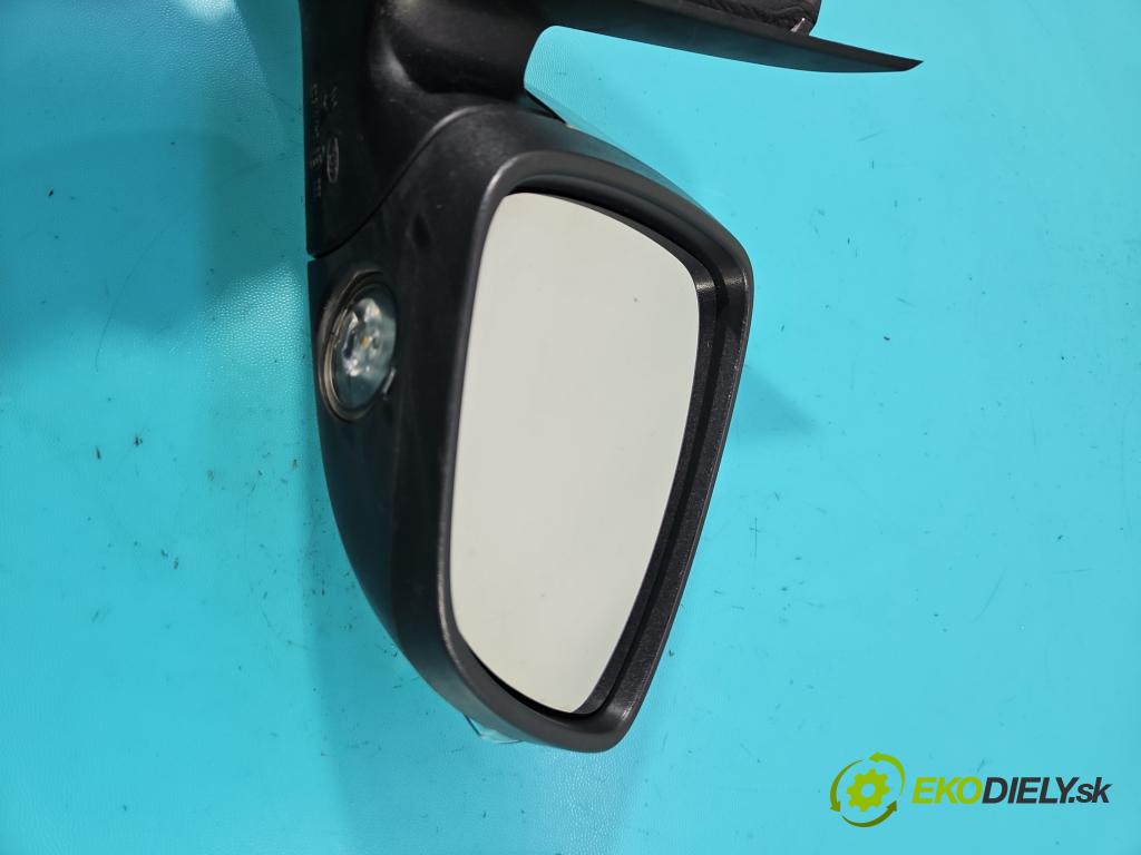 Ford Focus Mk4 2018- 1.0 ecoboost 125 HP manual 92 kW 999 cm3 5- zrkadlo pravé  (Kľučka dverí ostatné)