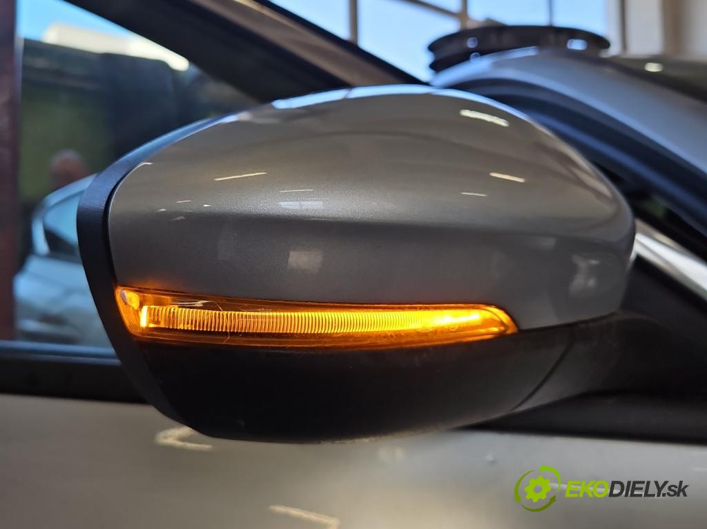 Ford Focus Mk4 2018- 1.0 ecoboost 125 hp manual 92 kW 999 cm3 5- zpětné zrcátko pravé  (Klika dveří ostatní)