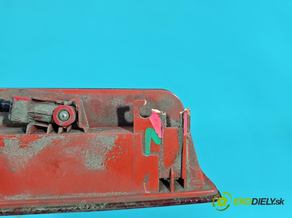 Ford Focus Mk4 2018- 1.0 ecoboost 125 HP manual 92 kW 999 cm3 5- světlo: stop: H1BB-13A613-AC