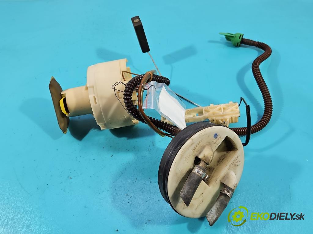 Audi A4 B5 1994-2001 1.6 SR 101 hp manual 74 kW 1595 cm3 4- čerpadlo paliva 8D0201319