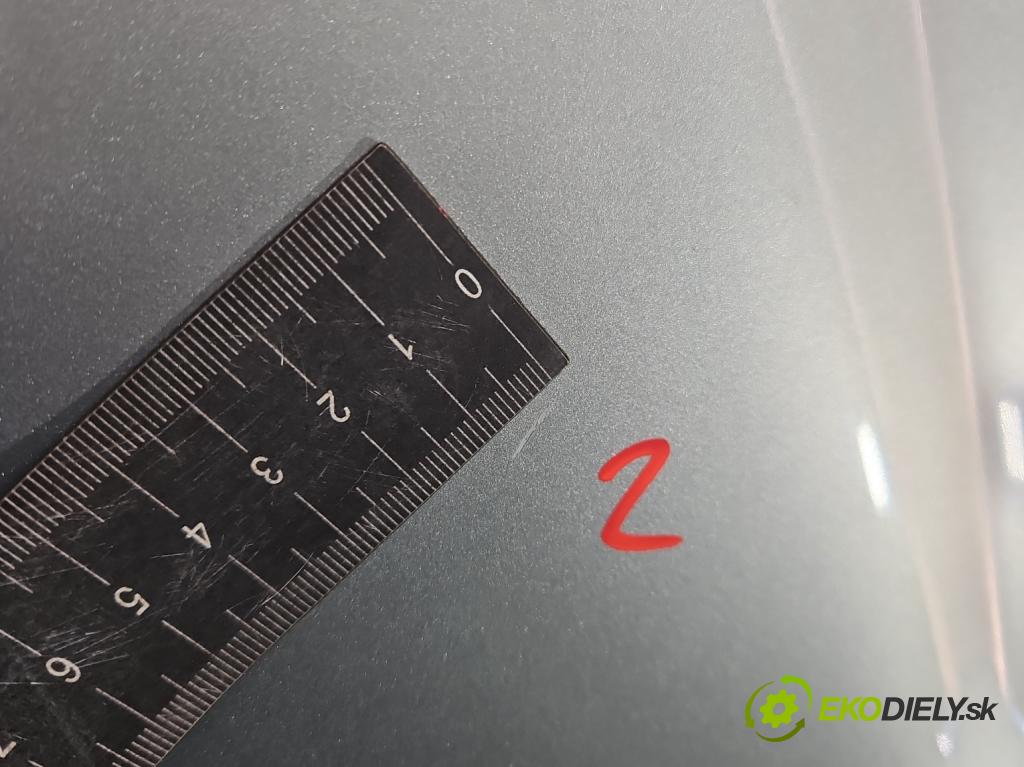 Audi A4 B5 1994-2001 1.6 SR 101 HP manual 74 kW 1595 cm3 4- kapota predná