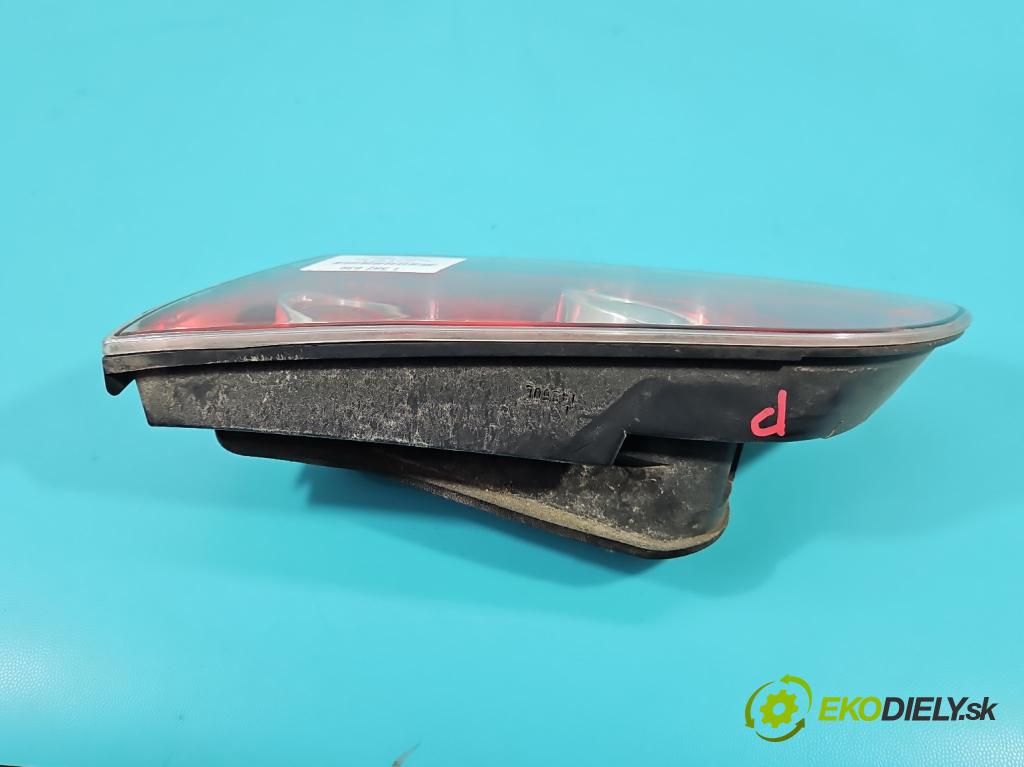 Seat Ibiza III 6L 2002-2008 1.4 16V 75 HP manual 55 kW 1390 cm3 5- svetlo / reflektor zadné pravé 6L6945094F (Kľučka dverí ostatné)