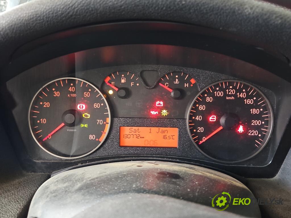 Fiat Stilo 1.6 16V 103 hp manual 76 kW 1596 cm3 5- Přístrojová deska 46750595 (Přístrojová deska)