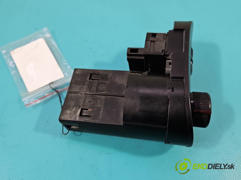 Seat Ibiza III 6L 2002-2008 1.4 16V 75 HP manual 55 kW 1390 cm3 5- prepínač světla: na doska: 6L1941531AF