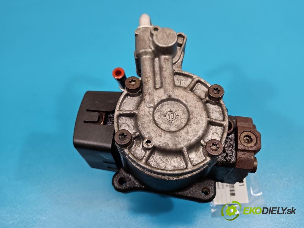 Vw Golf VI 2008-2013 1.6 tdi CAY 105 hp manual 77 kW 1598 cm3 5- čerpadlo vstřikovací 03L130755E (Vstřikovací čerpadlo)