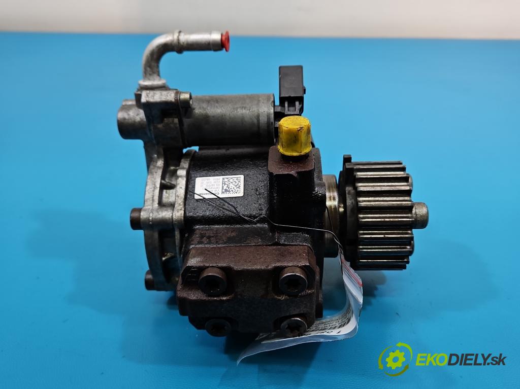 Vw Golf VI 2008-2013 1.6 tdi CAY 105 hp manual 77 kW 1598 cm3 5- čerpadlo vstřikovací 03L130755E (Vstřikovací čerpadlo)