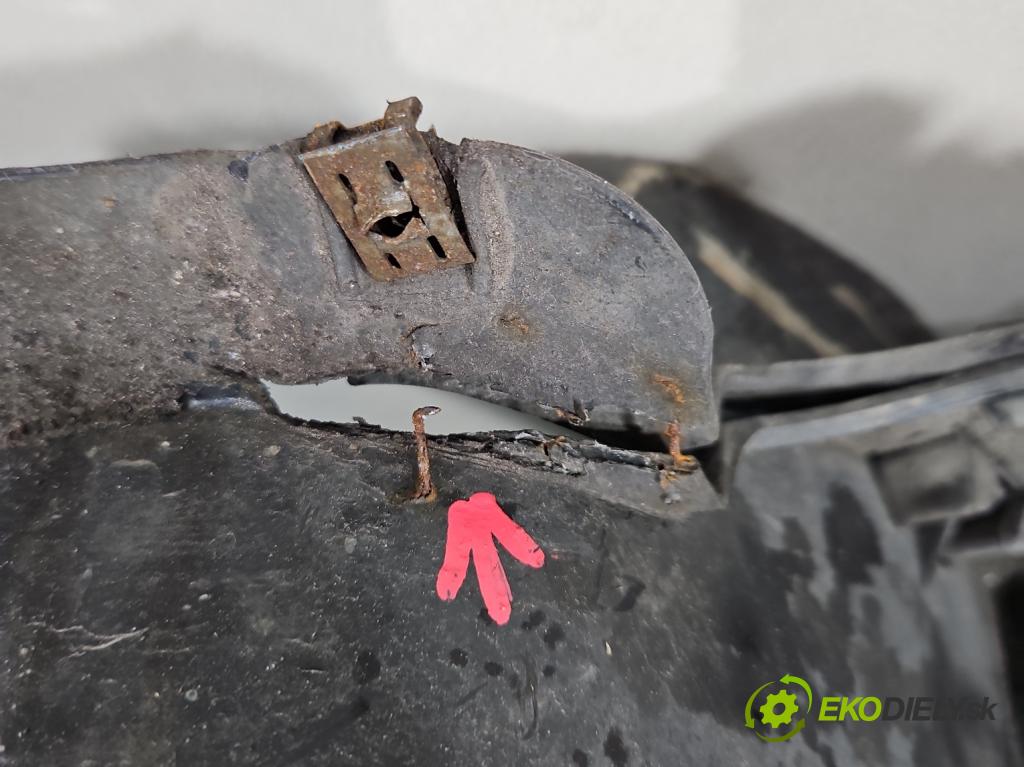 Vw Passat B8 2014 - 2.0 TDI 150 HP automatic 110 kW 1968 cm3 5- Blatník: predné pravé 3G0805970E