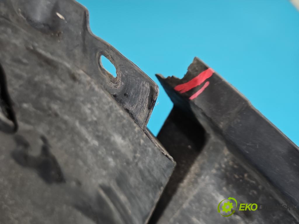 Vw Passat B8 2014 - 2.0 TDI 150 HP automatic 110 kW 1968 cm3 5- Blatník: predné pravé 3G0805970E