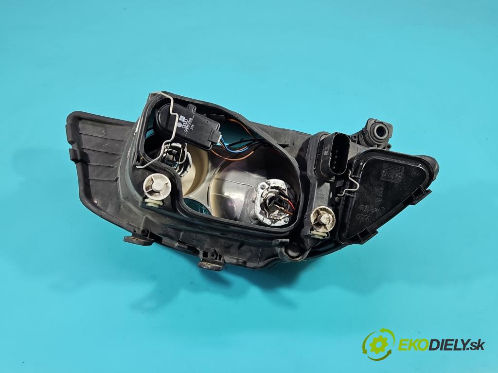 Seat Ibiza III 6L 2002-2008 1.4 16V 75 HP manual 55 kW 1390 cm3 5- Reflektor: ľavý 6L1941005A (Kľučka dverí ostatné)