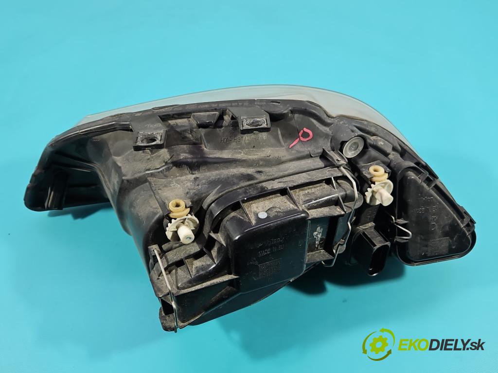 Seat Ibiza III 6L 2002-2008 1.4 16V 75 HP manual 55 kW 1390 cm3 5- Reflektor: pravý 6L1941752B (Svetlo predné pravé)