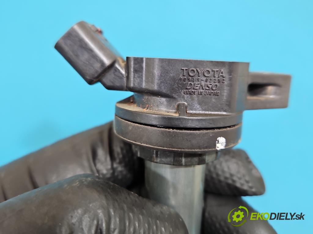 Toyota Verso 2009-2018 1.8 16V 147 HP automatic 108 kW 1798 cm3 5- cievka zapaľovacia 90919-02252 (Zapaľovacia cievka)