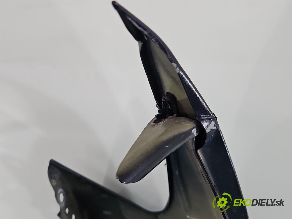 Vw Passat B8 2014 - 2.0 TDI 150 HP automatic 110 kW 1968 cm3 5- blatník predné pravý  (Kľučka dverí ostatné)