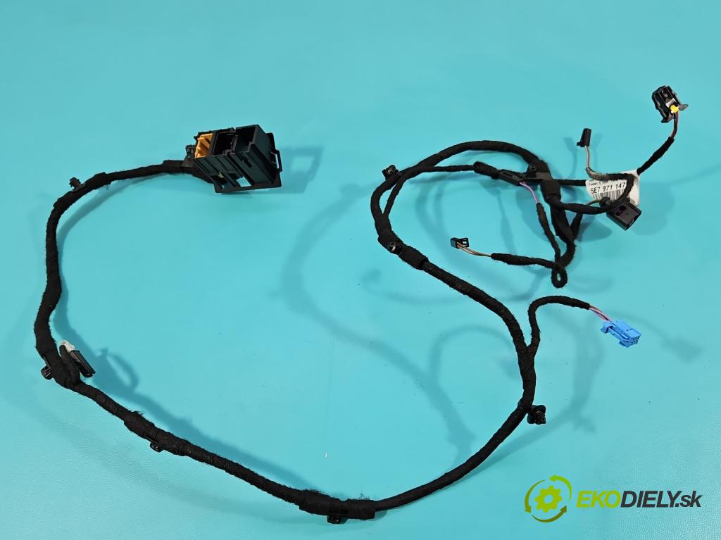 Skoda Octavia IV 2019- 2.0 tdi 116 HP manual 85 kW 1968 cm3 5- Zväzok: kufrové dvere zadné 5E7971147Q