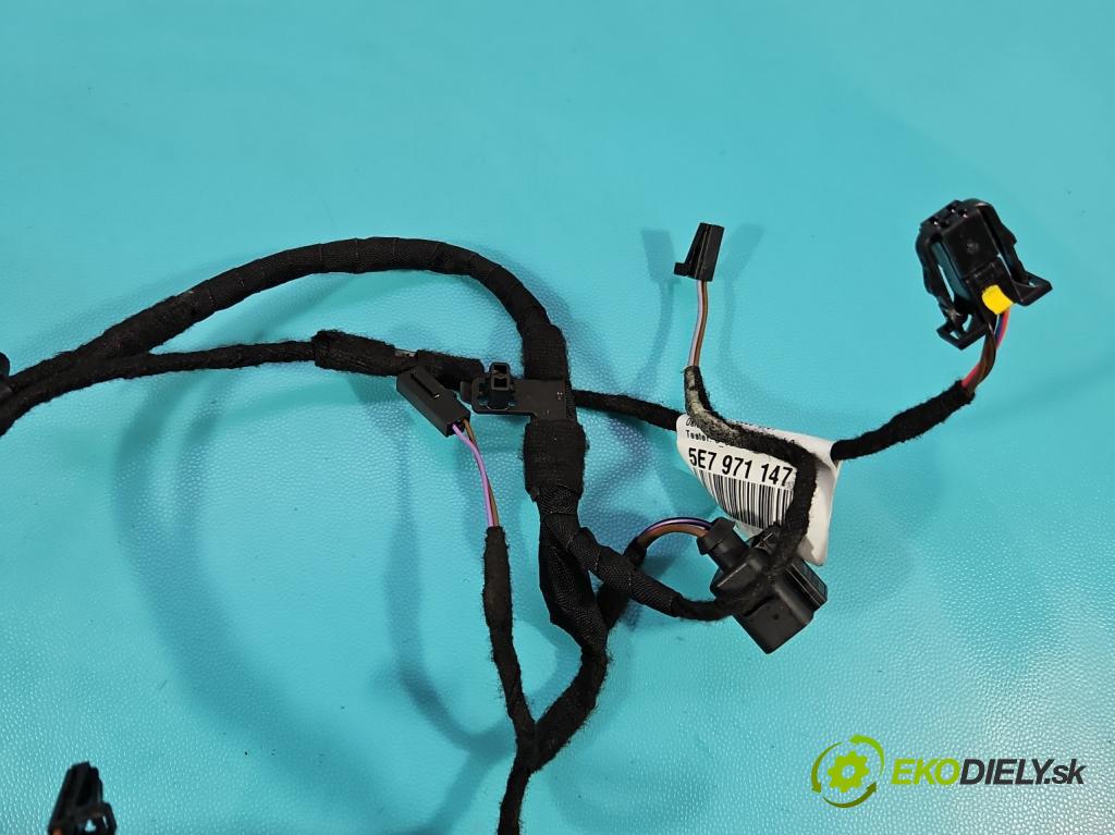 Skoda Octavia IV 2019- 2.0 tdi 116 HP manual 85 kW 1968 cm3 5- Zväzok: kufrové dvere zadné 5E7971147Q