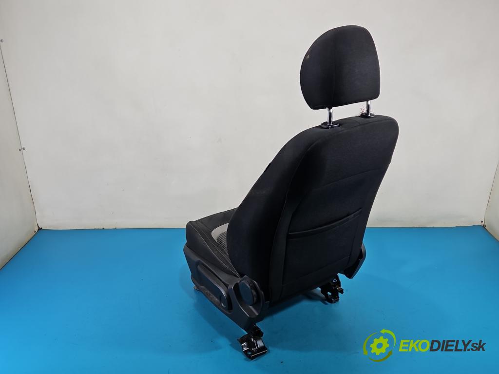 Kia Ceed II 2012-2018 1.6 crdi 128 HP manual 94 kW 1582 cm3 5- Sedačka ľavý  (Sedadlo)
