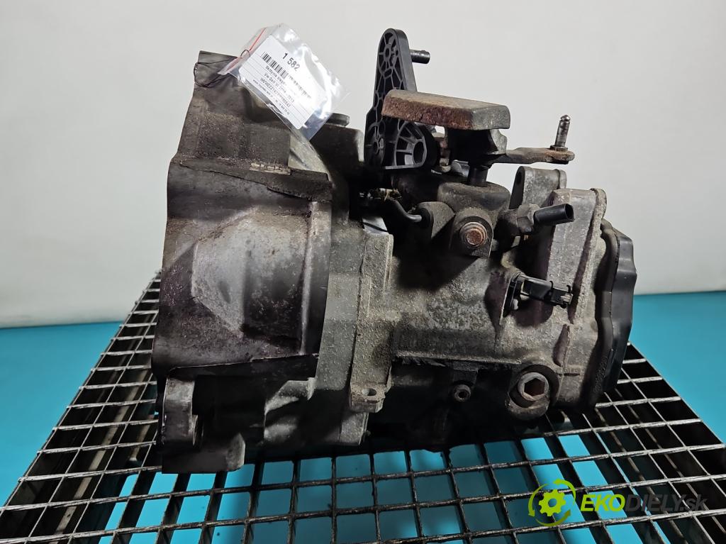 Vw Golf VI 2008-2013 1.6 tdi CAY 105 HP manual 77 kW 1598 cm3 5- prevodovka stupeň,rýchlosť manual LUB