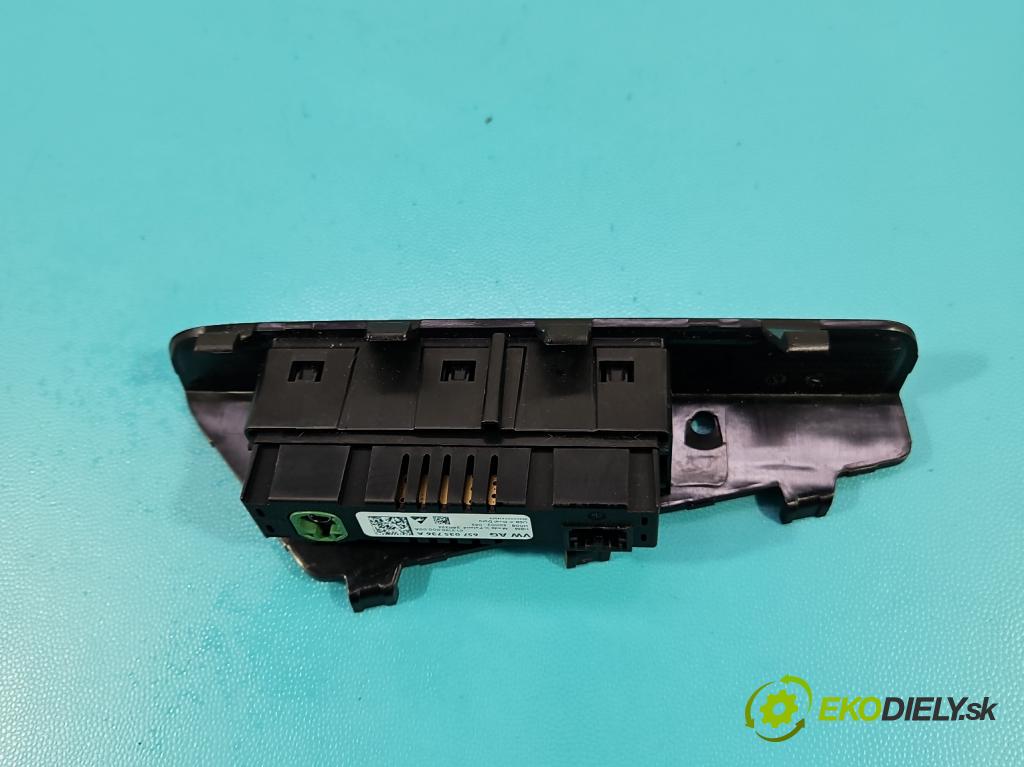 Skoda Octavia IV 2019- 2.0 tdi 116 HP manual 85 kW 1968 cm3 5- zásuvka USB 657035736A