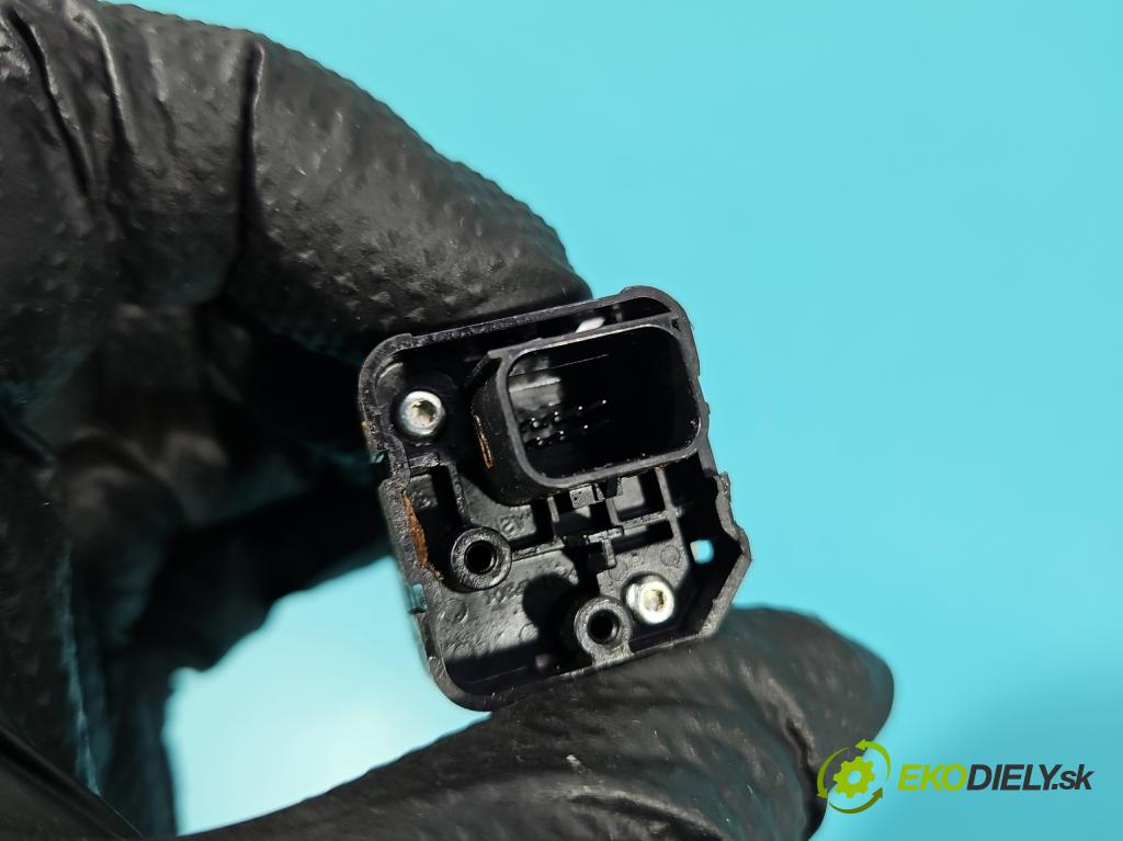 Skoda Octavia IV 2019- 2.0 tdi 116 HP manual 85 kW 1968 cm3 5- Kamera cúvania 5WA980556D