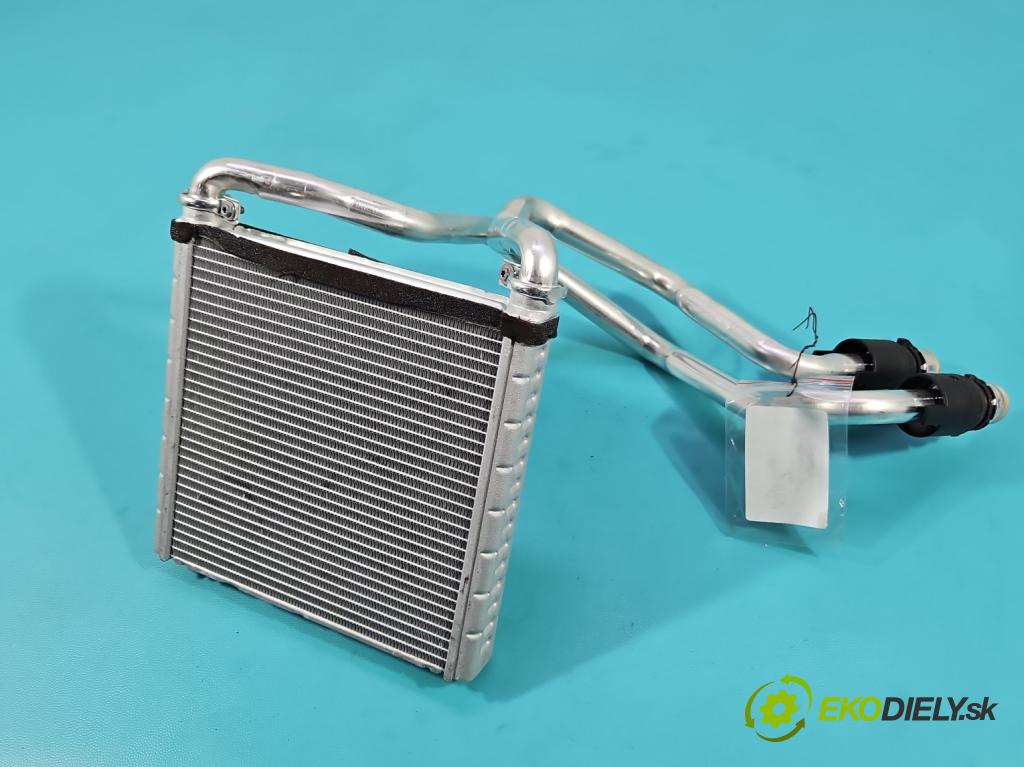 Skoda Octavia IV 2019- 2.0 tdi 116 HP manual 85 kW 1968 cm3 5- radiator 5WA819031 (Radiátor kúrenia)