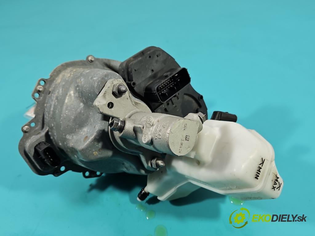 Skoda Octavia IV 2019- 2.0 tdi 116 hp manual 85 kW 1968 cm3 5- servo posilovač 5WB614105AT