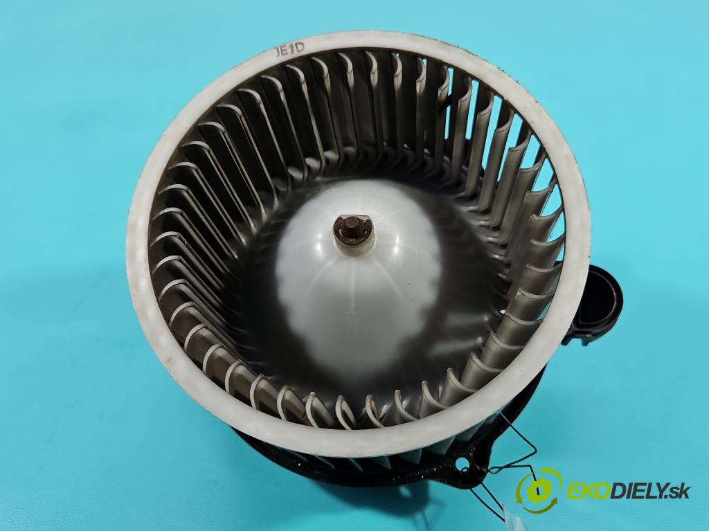 Kia Ceed II 2012-2018 1.6 crdi 128 HP manual 94 kW 1582 cm3 5- ventilátor vzduchu F00S3B2474