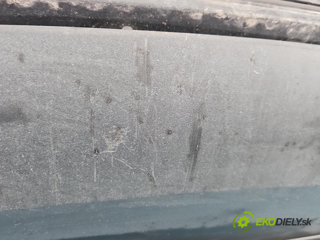 Skoda Octavia II 2004-2013 2.0 tdi 140 HP manual 103 kW 1968 cm3 5- nárazník predné 1Z0807061 (Kľučka dverí ostatné)