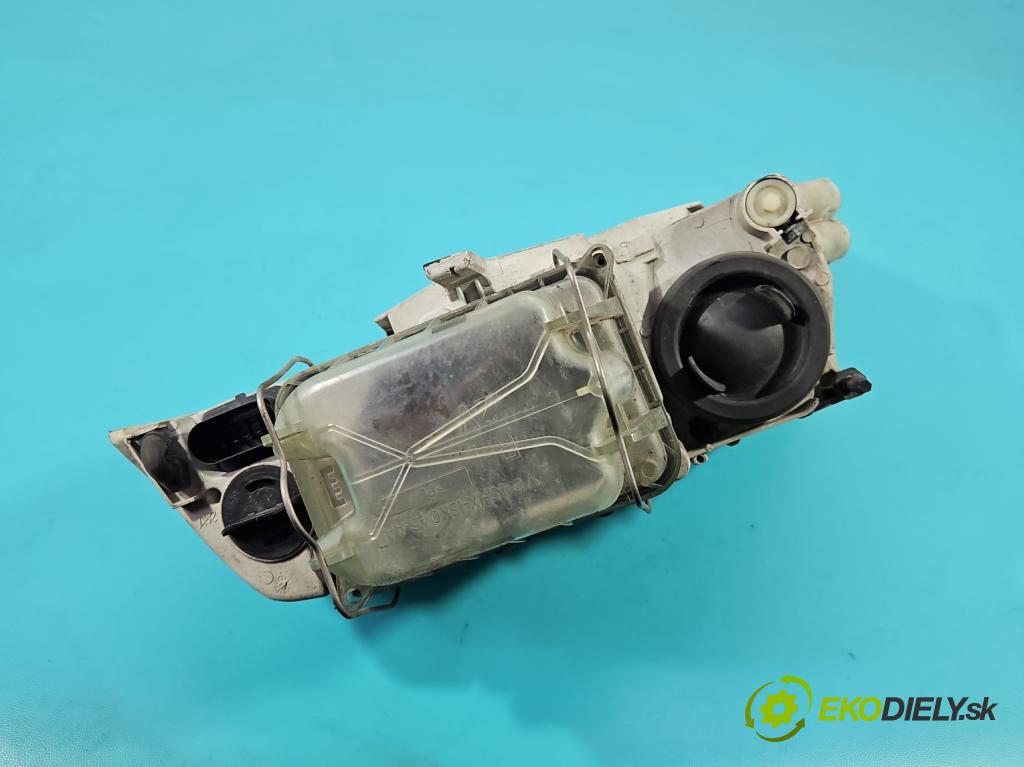 Skoda Octavia II 2004-2013 2.0 tdi 140 HP manual 103 kW 1968 cm3 5- Reflektor: pravý  (Svetlo predné pravé)