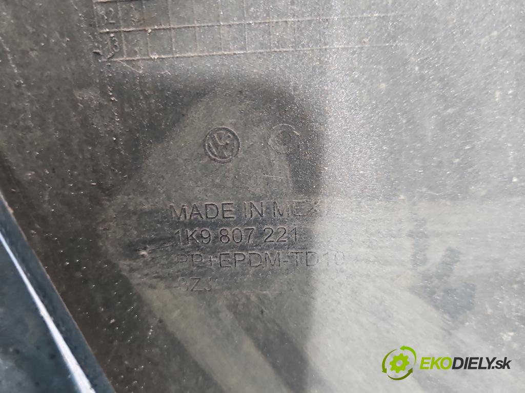 Vw Golf VI 2008-2013 1.6 tdi CAY 105 HP manual 77 kW 1598 cm3 5- nárazník predné 1K9807221 (Kľučka dverí ostatné)