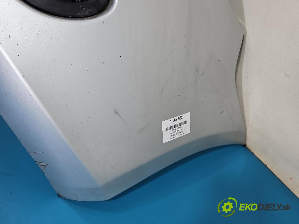 Vw Golf VI 2008-2013 1.6 tdi CAY 105 HP manual 77 kW 1598 cm3 5- nárazník predné 1K9807221 (Kľučka dverí ostatné)