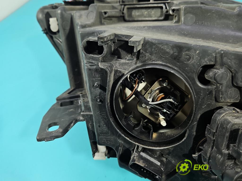 Renault Scenic III 2009-2016 1.5 dci 106 HP manual 78 kW 1461 cm3 5- Reflektor: ľavý 260608682R (Kľučka dverí ostatné)