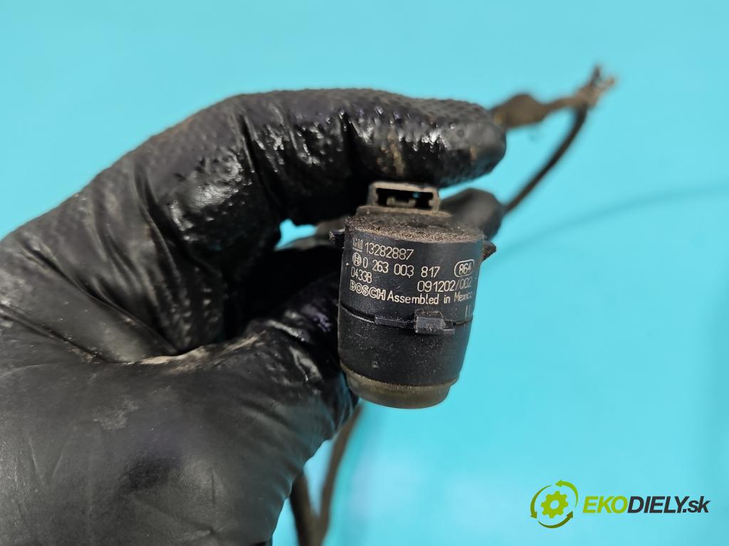 Opel Insignia A 2008-2017 2.0 cdti 131 HP automatic 96 kW 1956 cm3 5- snímač parkovaní: 0263003817