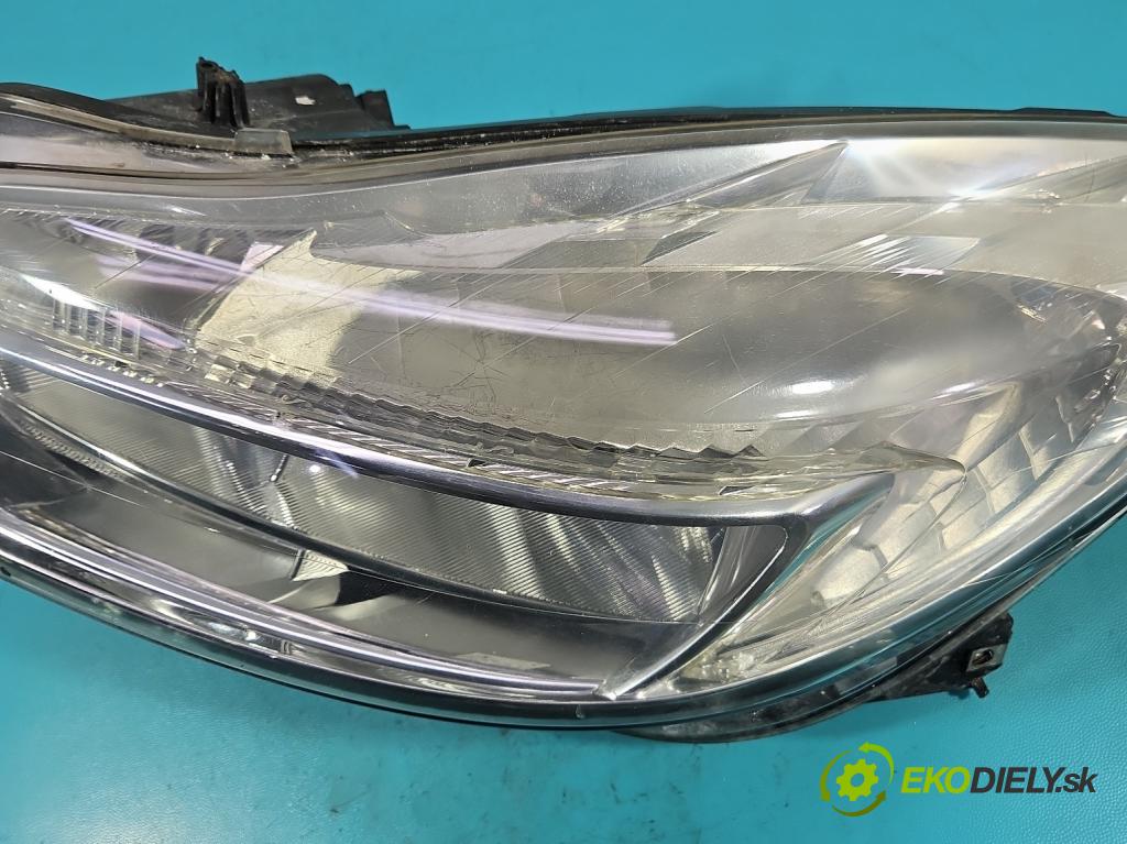 Opel Insignia A 2008-2017 2.0 cdti 131 HP automatic 96 kW 1956 cm3 5- Reflektor: ľavý 13226782 (Kľučka dverí ostatné)
