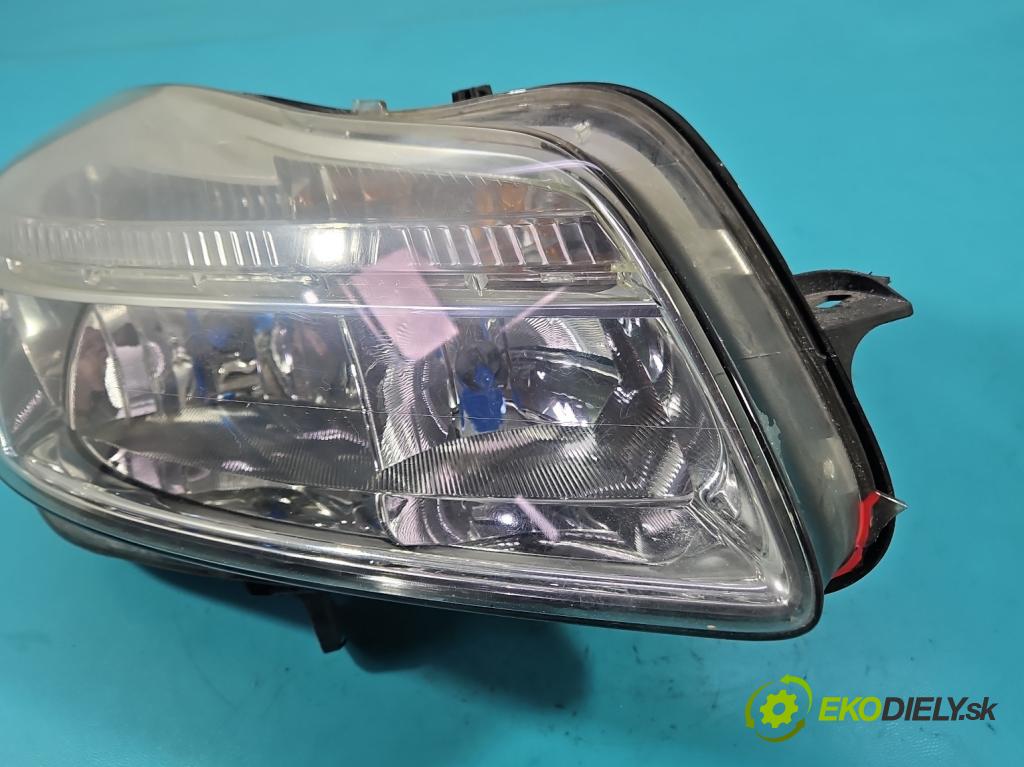 Opel Insignia A 2008-2017 2.0 cdti 131 HP automatic 96 kW 1956 cm3 5- Reflektor: pravý 13226783 (Svetlo predné pravé)