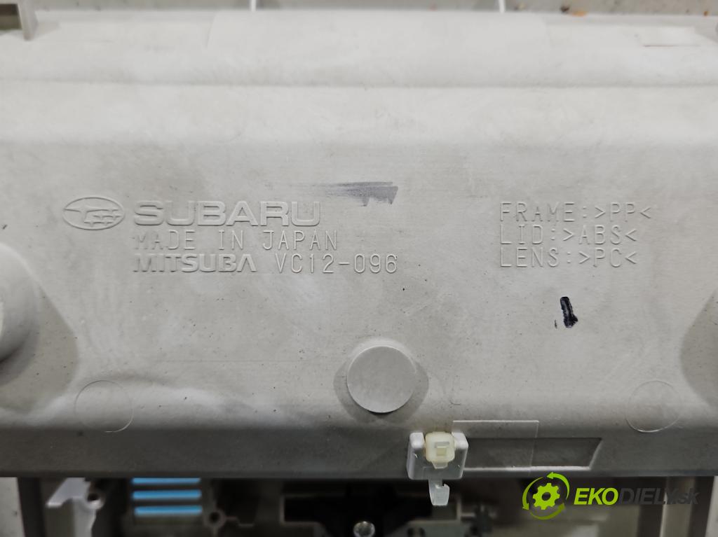 Subaru Forester IV SJ 2012-2018 2.0 BOXER 147 HP automatic 108 kW 1998 cm3 5- svetlo / reflektor interiéra VC12-096
