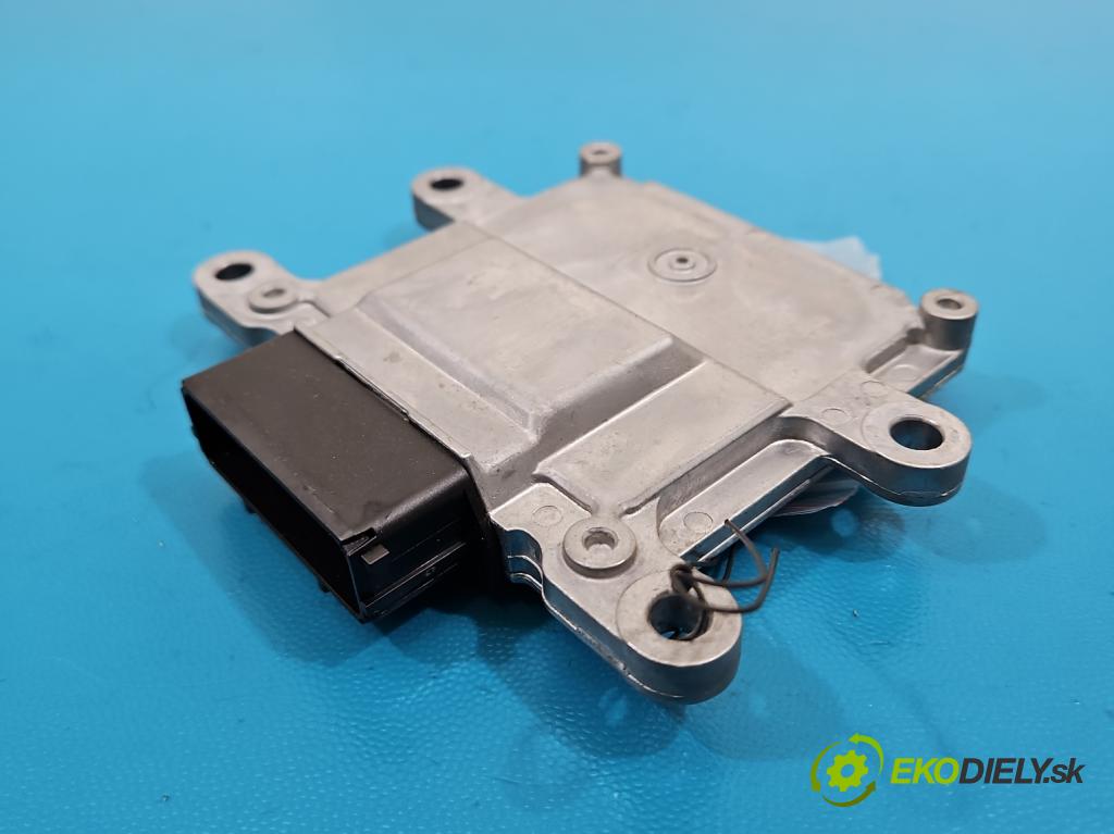 Subaru Forester IV SJ 2012-2018 2.0 BOXER 147 HP automatic 108 kW 1998 cm3 5- riadiaca jednotka ostatné G2T38275H1