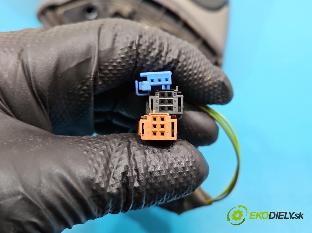 Citroen C4 Grand picasso I 2006-2013 1.8 16V EW7AF 125 hp manual 92 kW 1749 cm3 5- zpětné zrcátko levé  (Klika dveří ostatní)