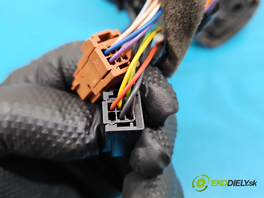 Citroen C4 Grand picasso I 2006-2013 1.8 16V EW7AF 125 HP manual 92 kW 1749 cm3 5- zrkadlo ľavé  (Kľučka dverí ostatné)