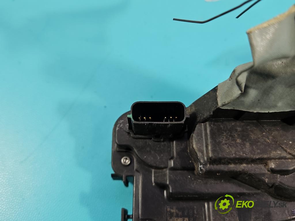 Ford Focus Mk4 2018- 1.0 ecoboost 125 HP manual 92 kW 999 cm3 5- zámok zadné pravý JX7A-A26412-CD