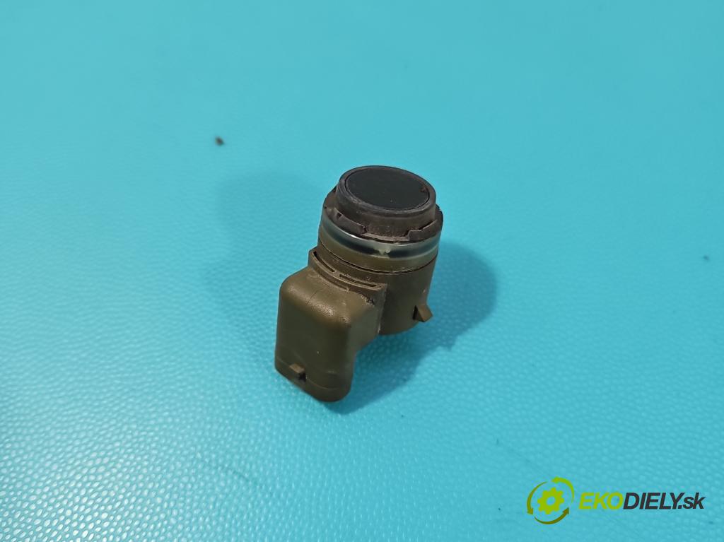 Ford Focus Mk4 2018- 1.0 ecoboost 125 HP manual 92 kW 999 cm3 5- snímač parkovaní: KU5T-15K859-BC