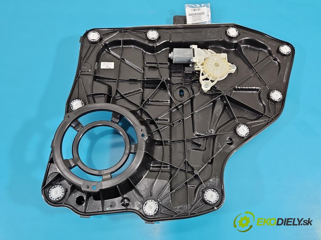 Ford Focus Mk4 2018- 1.0 ecoboost 125 hp manual 92 kW 999 cm3 5- mechanismus stahování zadní pravý A76389-111