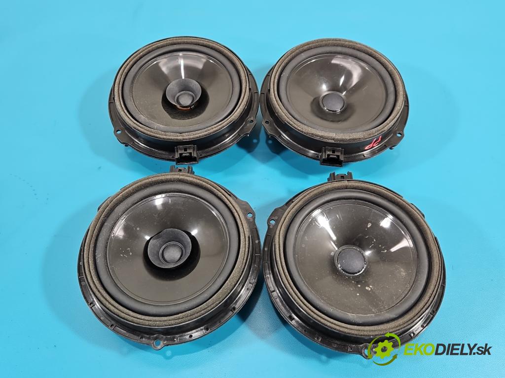 Ford Focus Mk4 2018- 1.0 ecoboost 125 hp manual 92 kW 999 cm3 5- reproduktory komplet JX7T-18808-AB