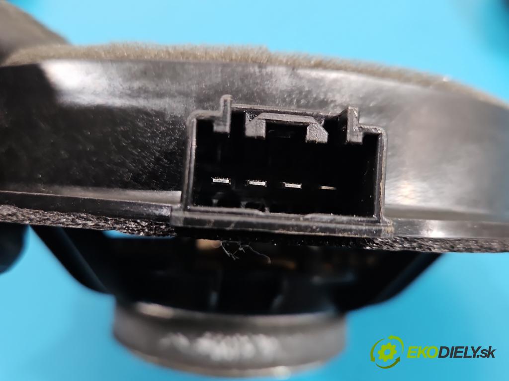 Ford Focus Mk4 2018- 1.0 ecoboost 125 HP manual 92 kW 999 cm3 5- reproduktory komplet JX7T-18808-AB