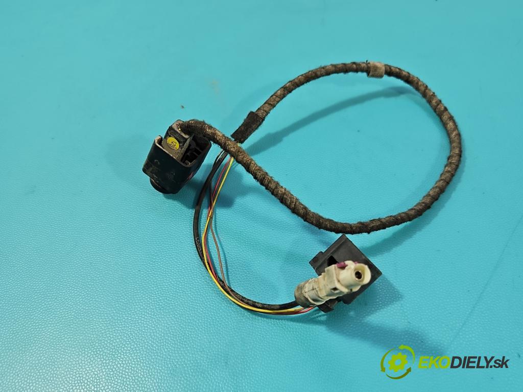 Seat Leon III 2012-2020 2.0 tdi 150 HP manual 110 kW 1968 cm3 5- Kamera cúvania 3Q0980121H